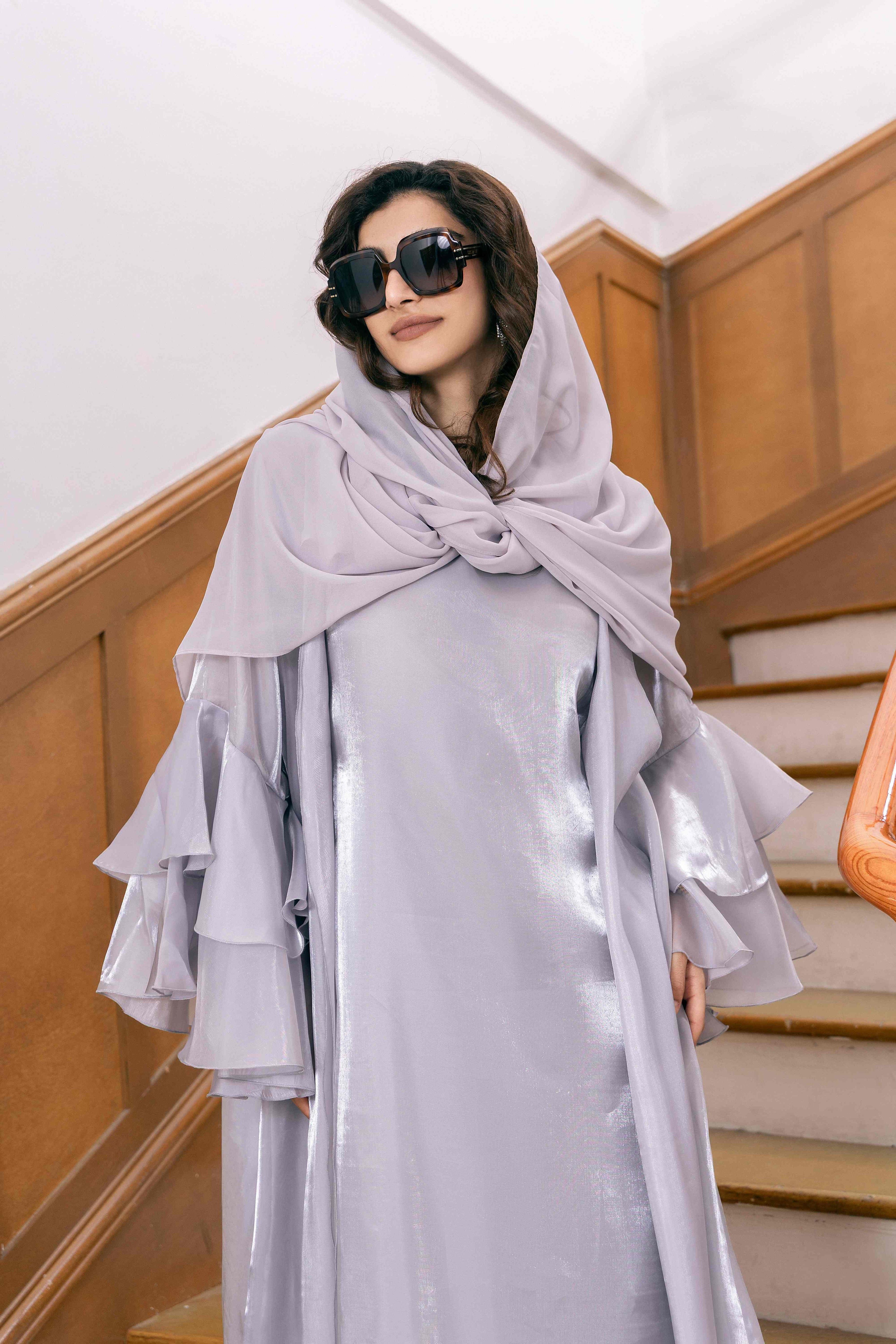P25021 Silver Gray Mother-of-Pearl Luster Fabric Abaya Set