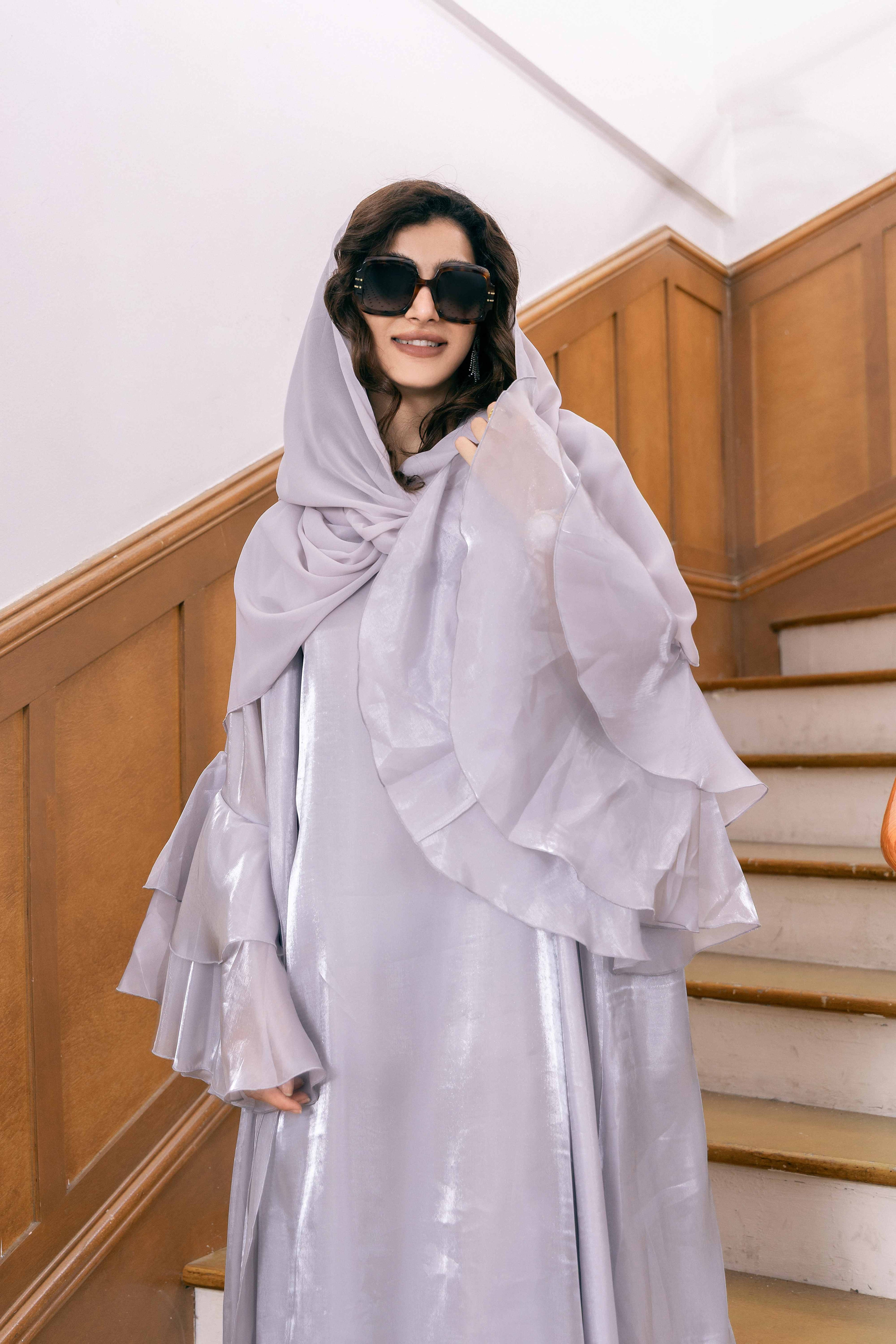 P25021 Silver Gray Mother-of-Pearl Luster Fabric Abaya Set