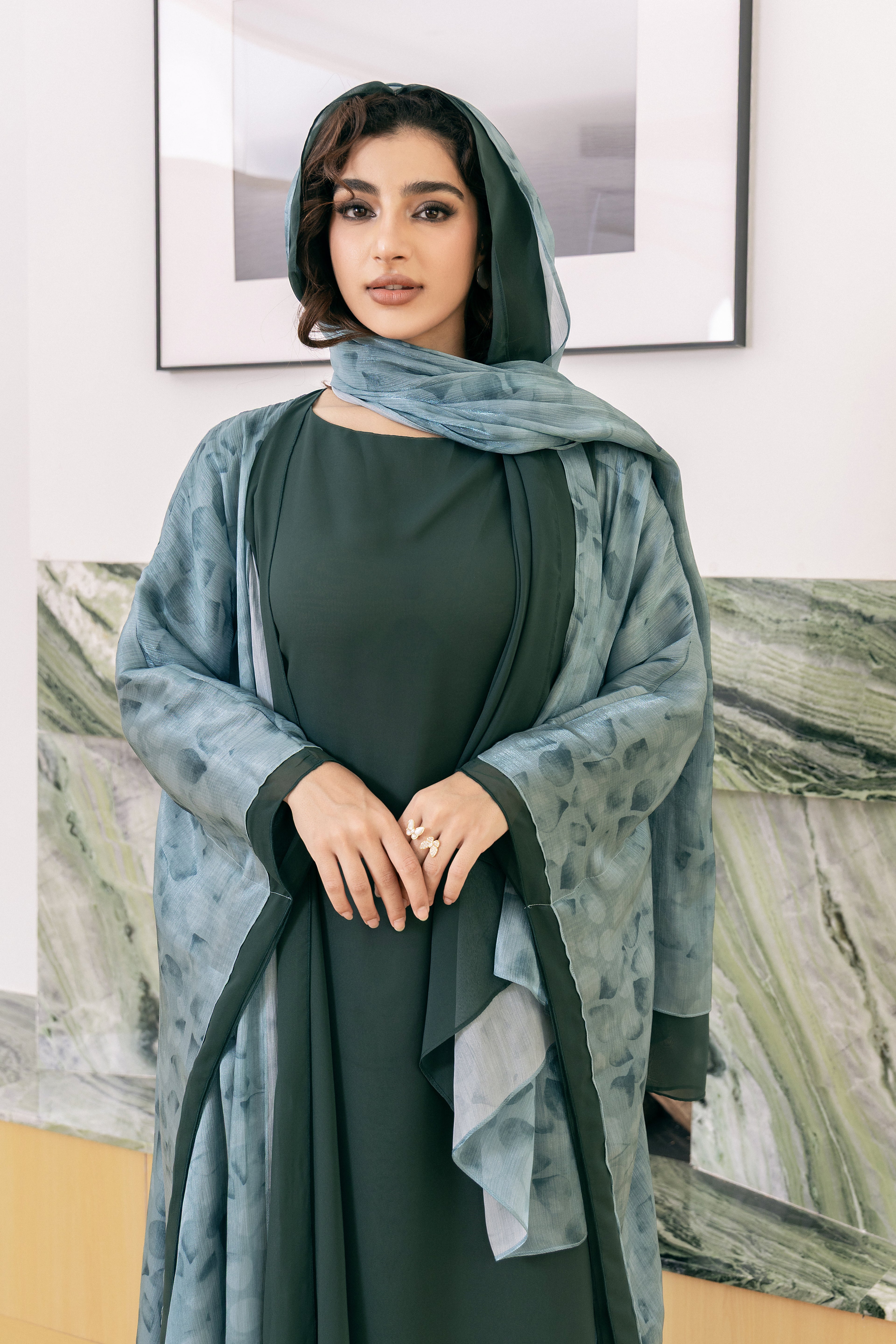 P25004 Garden Green Floral Print Pattern Abaya Set