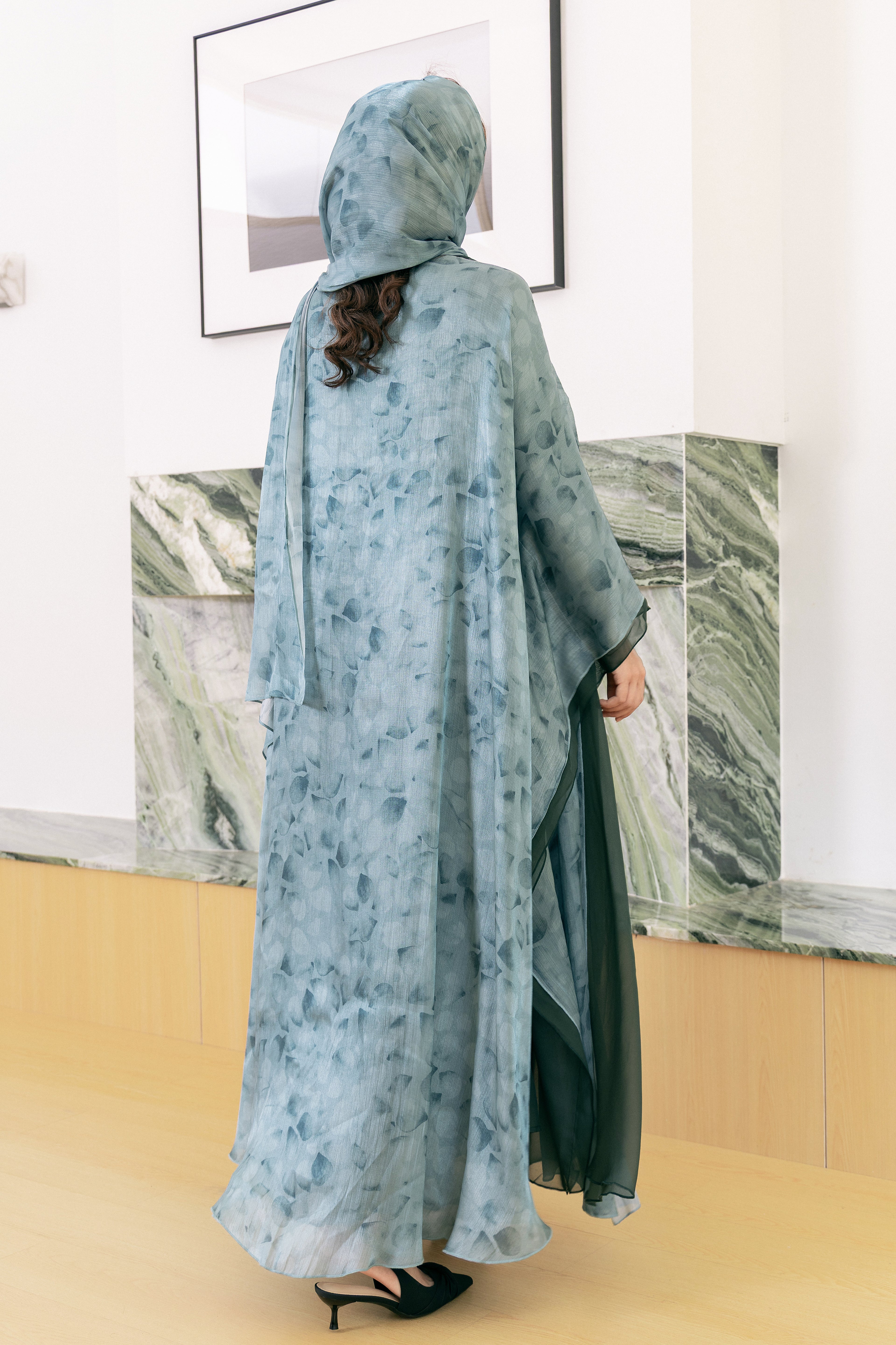 P25004 Garden Green Floral Print Pattern Abaya Set